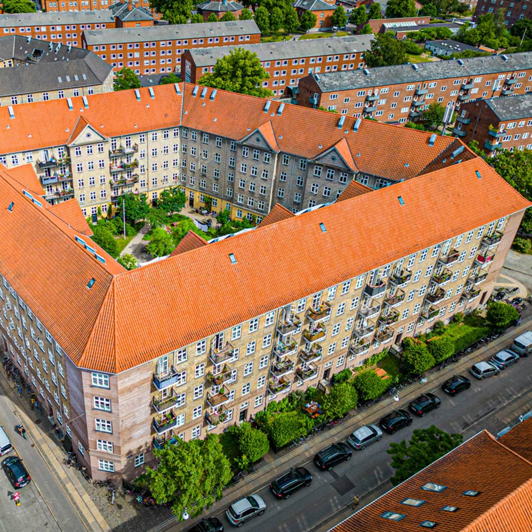 Tag og facaderenovering af Søjlegården