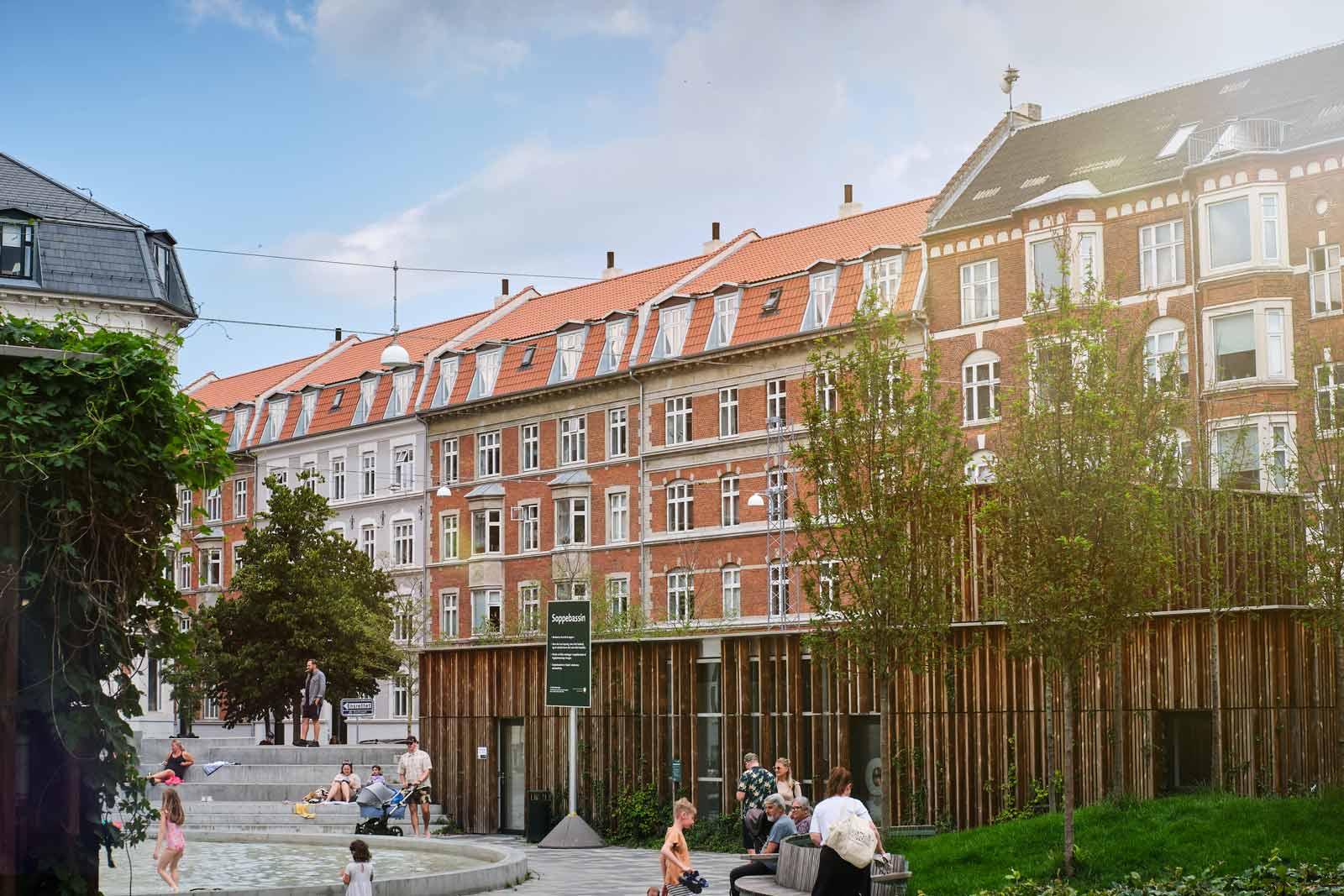 Tag- og facadrenovering af Langelandsvej