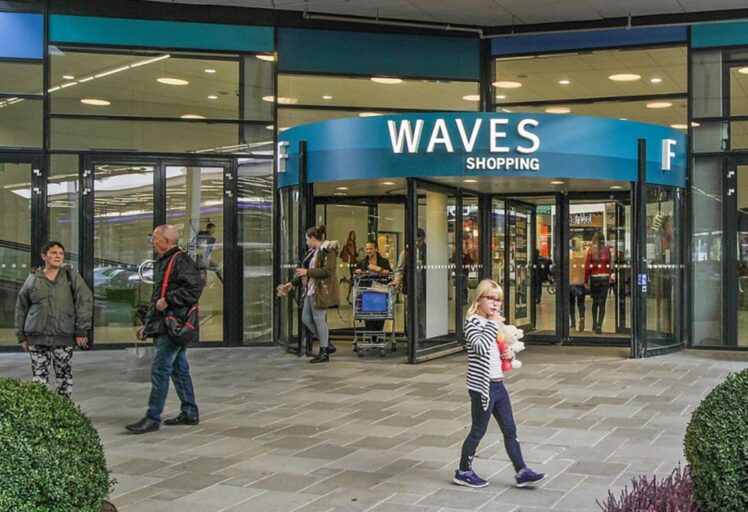 Renovering af Waves Shopping