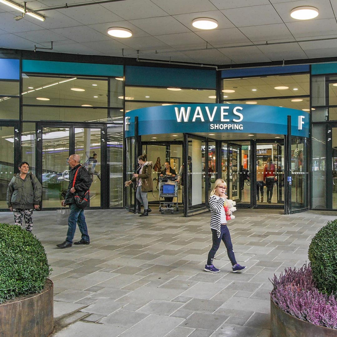 Renovering af Waves Shopping